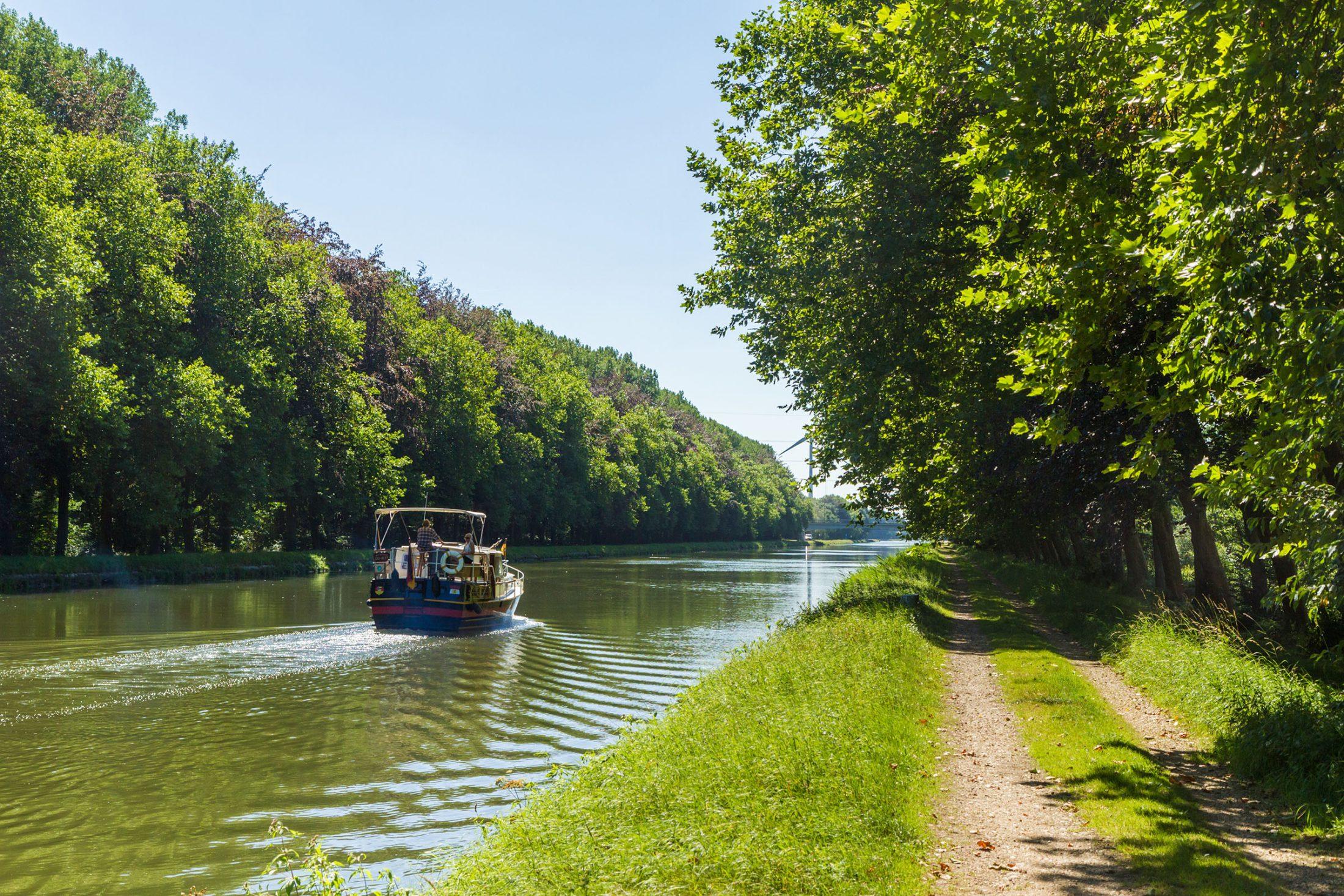 Bootje op Zuid-Willemsvaart - © RLKM vzw