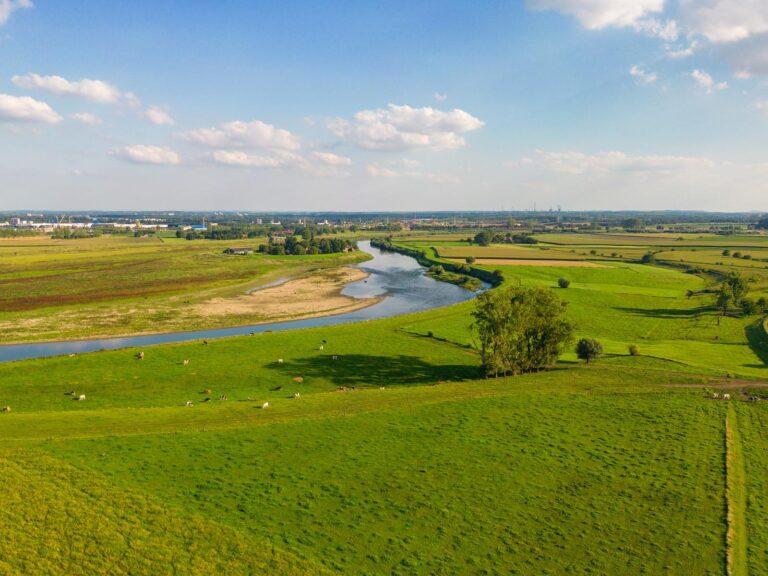 Landbouwlandschap langs de Maas © Ausiliophotography